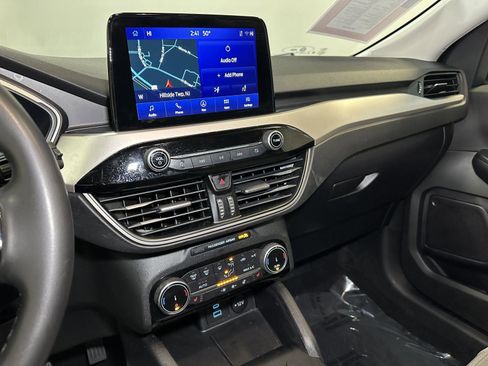 Used 2022 Ford Escape SE w/ Convenience Package image 28