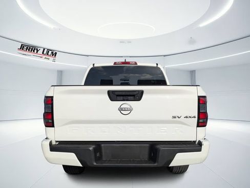 Used 2023 Nissan Frontier SV AWD/4WD image 4
