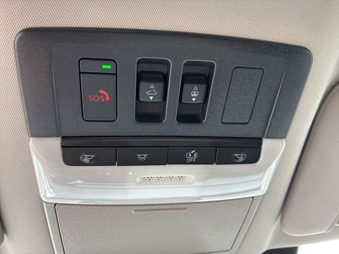 New 2026 Nissan Pathfinder SL w/ SL Premium Package AWD/4WD image 24