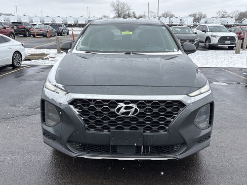 Used 2020 Hyundai Santa Fe SE image 2