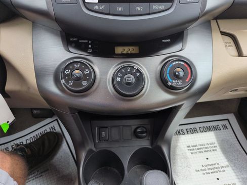 Used 2011 Toyota RAV4 4WD w/ Base L4 Extra Value Pkg image 19