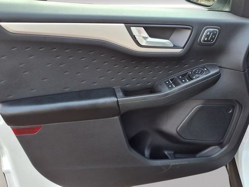 Used 2020 Ford Escape SEL AWD/4WD image 14