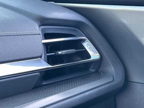 Used 2026 Chevrolet Traverse LT w/ Midnight/Sport Edition image 29