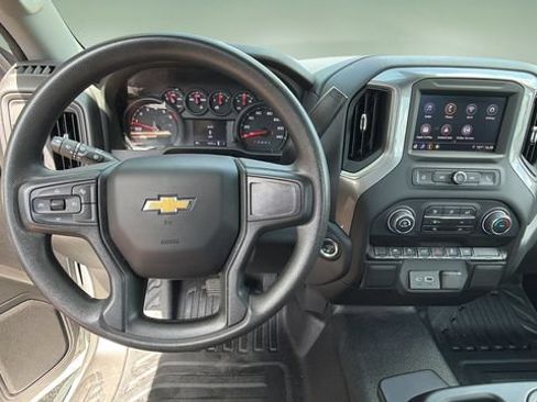 Used 2025 Chevrolet Silverado 1500 W/T RWD image 10