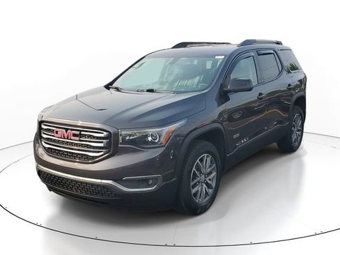 Certified 2017 GMC Acadia SLE w/ Driver Alert Package I AWD/4WD image 2