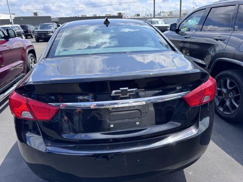 Used 2019 Chevrolet Impala LS FWD image 5