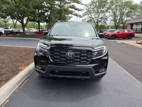 Certified 2023 Honda Passport TrailSport image 4