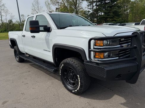 Used 2017 Chevrolet Silverado 2500 W/T w/ WT Fleet Convenience Package AWD/4WD image 12