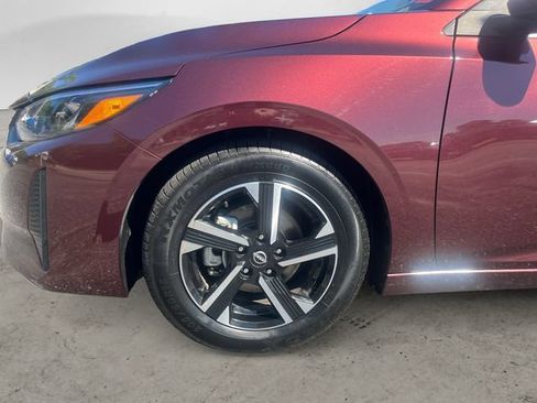 Used 2024 Nissan Sentra SV FWD image 14