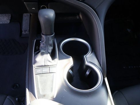 Used 2023 Toyota Camry LE image 49