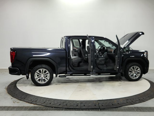 Used 2022 GMC Sierra 1500 Denali AWD/4WD image 17