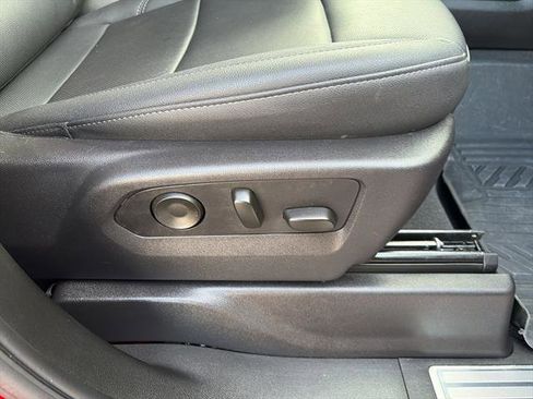 Used 2024 Chevrolet Silverado 2500 LTZ w/ LTZ Premium Package image 10