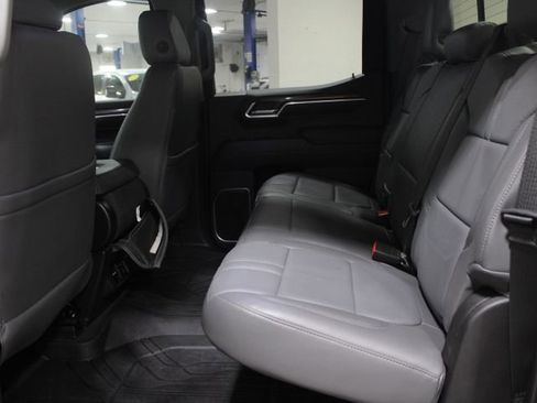 Used 2022 Chevrolet Silverado 1500 LT w/ Convenience Package II image 22