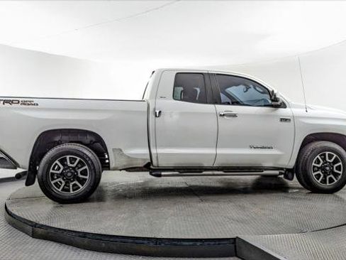 Used 2014 Toyota Tundra SR5 w/ TRD Off Road Package image 9
