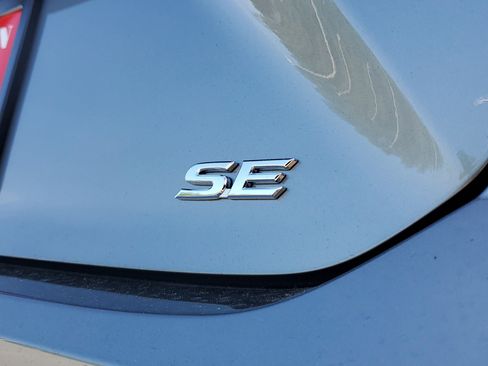 New 2026 Toyota Camry SE FWD image 7