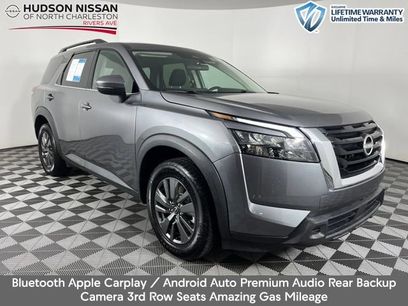 Used 2024 Nissan Pathfinder SV
