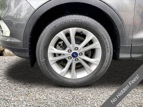 Used 2018 Ford Escape SE AWD/4WD image 9