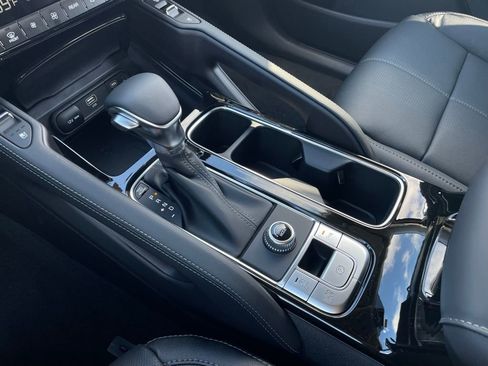 New 2025 Kia Telluride EX w/ EX Captain's Chair Package image 20