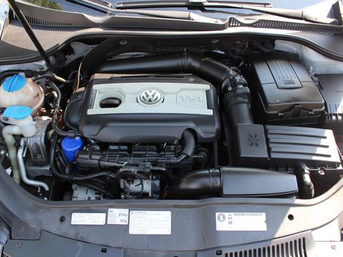 Used 2012 Volkswagen Eos Komfort FWD image 48