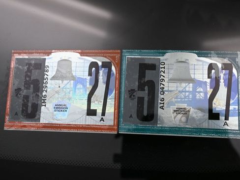 Used 2023 Hyundai Kona SEL AWD/4WD image 3