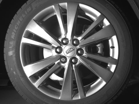 Certified 2024 Cadillac XT5 Premium Luxury w/ Technology Package FWD image 10