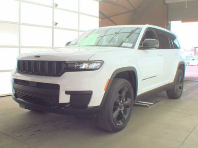 Used 2023 Jeep Grand Cherokee L Laredo