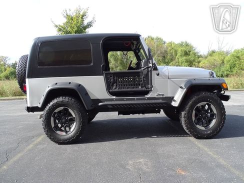 Used 2005 Jeep Wrangler Unlimited image 19