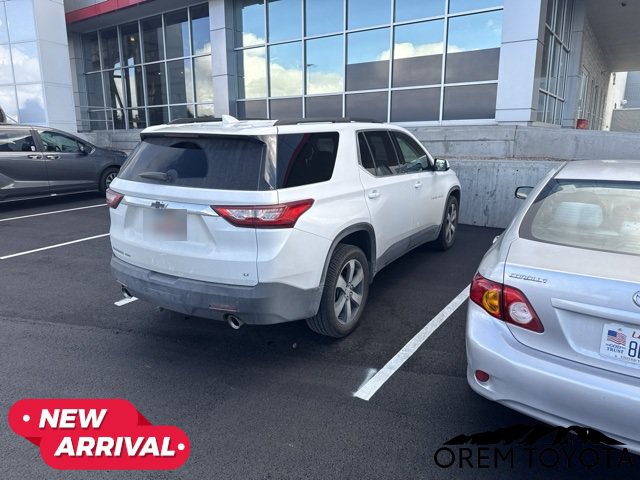 Used 2019 Chevrolet Traverse LT w/ LT Premium Package AWD/4WD image 9