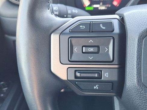 Used 2024 Toyota Land Cruiser image 31