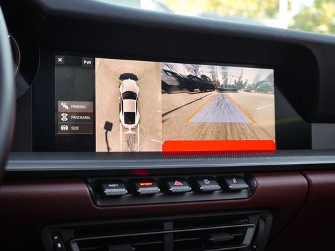 Used 2020 Porsche 911 Carrera 4S w/ Premium Package image 28