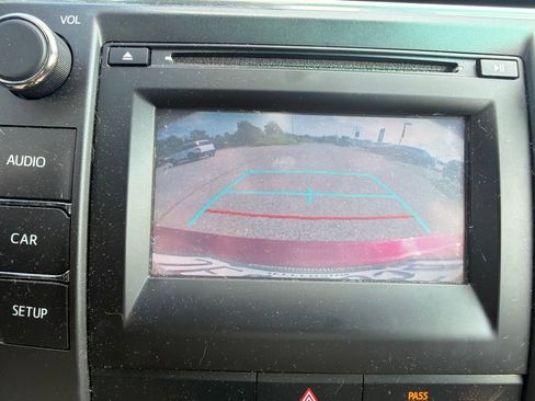 Used 2017 Toyota Camry SE FWD image 20