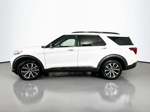Used 2020 Ford Explorer ST w/ Premium Technology Package AWD/4WD image 4