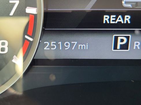 Certified 2024 Nissan Frontier SV image 28