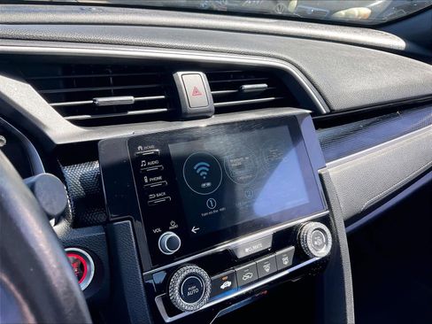 Used 2020 Honda Civic Sport image 21