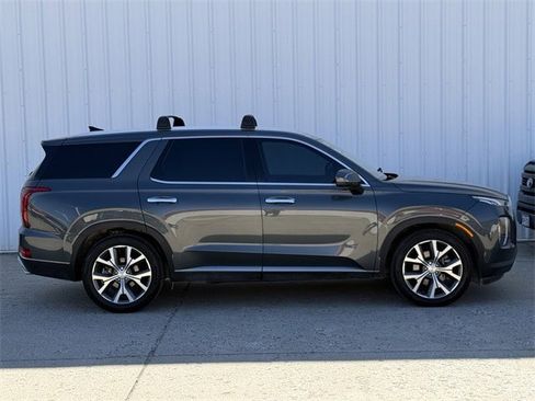 Used 2022 Hyundai Palisade SEL w/ 8P Bench Seat Package image 3