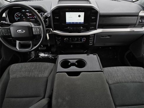 Used 2023 Ford F150 XLT image 32