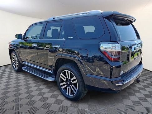 Used 2022 Toyota 4Runner Limited AWD/4WD image 4