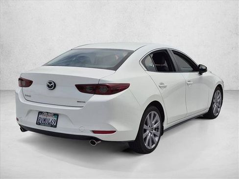 Used 2021 MAZDA MAZDA3 s FWD image 5