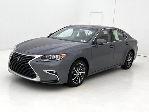 Used 2016 Lexus ES 350 FWD image 4