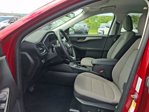 Used 2022 Ford Escape SE w/ SE Sport Appearance Package AWD/4WD image 13