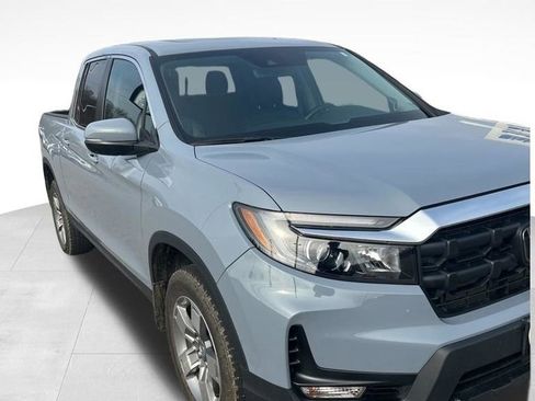 Used 2025 Honda Ridgeline RTL image 11