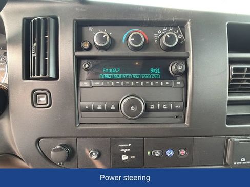 Certified 2021 Chevrolet Express 2500 RWD image 10