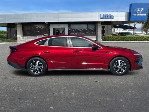 New 2026 Hyundai Sonata Blue image 8