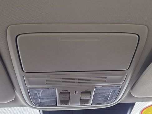 Used 2019 Honda CR-V EX image 24