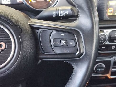Used 2022 Jeep Gladiator Sport AWD/4WD image 28