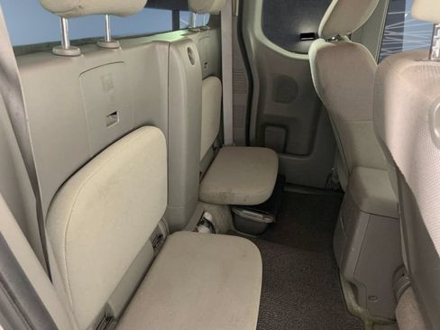 Used 2012 Nissan Frontier S RWD image 9