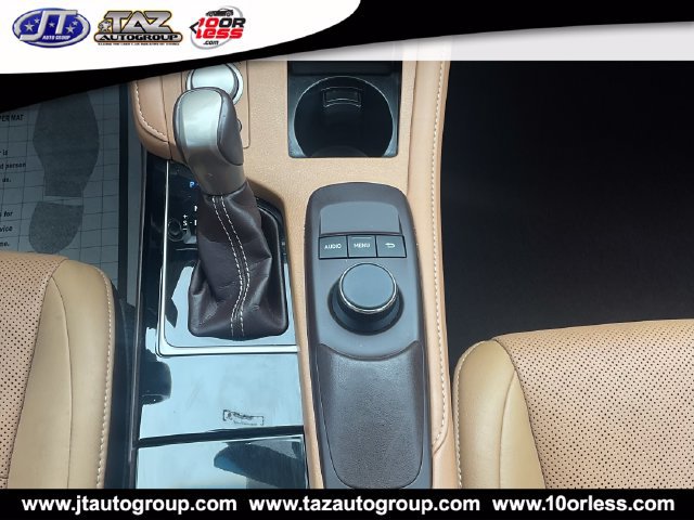 Used 2016 Lexus ES 350 w/ Premium Package w/Wood Trim FWD image 16