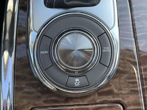 Used 2020 Nissan Armada SV image 24