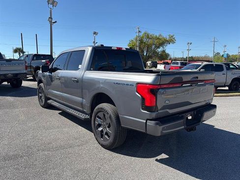 Used 2024 Ford F150 Lightning Lariat AWD/4WD image 5