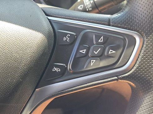 Certified 2019 Chevrolet Equinox LT FWD image 33